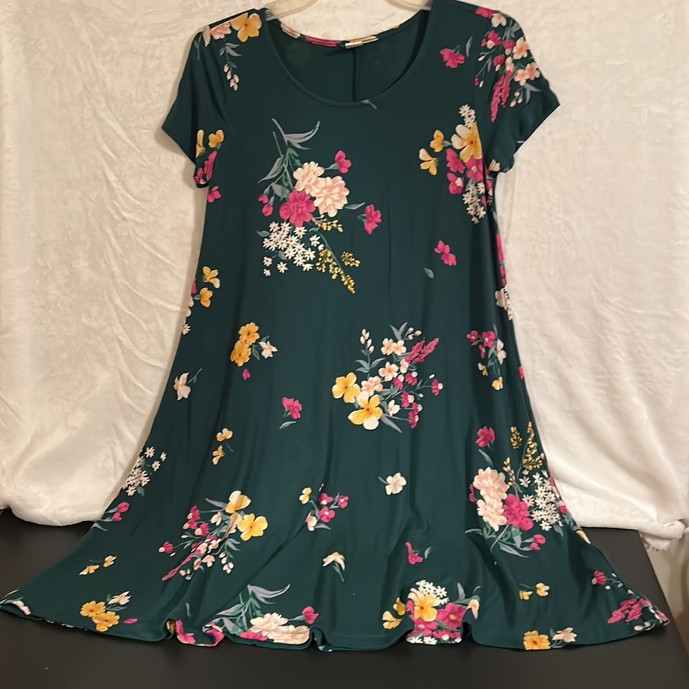 Old Navy Floral Green Dress